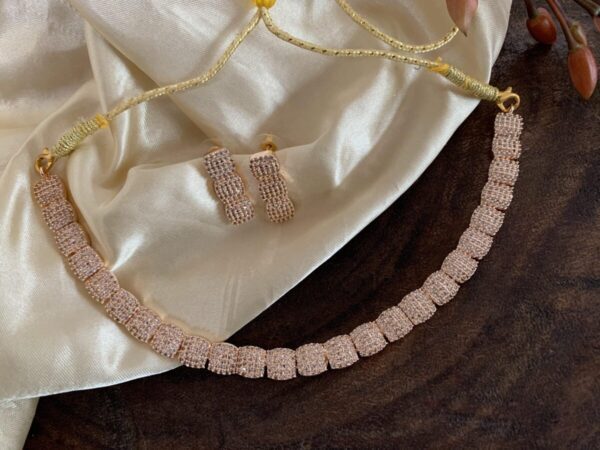 Single layer rose gold set
