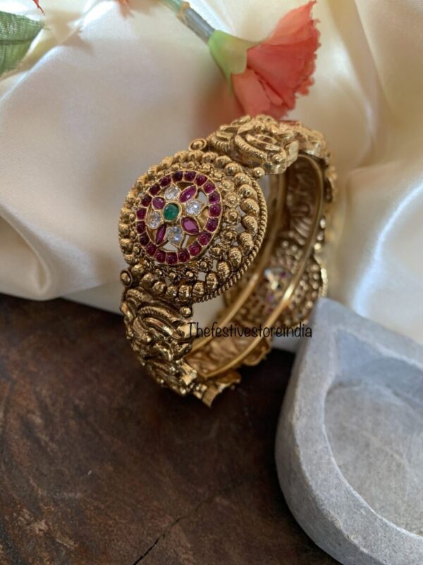 Openable bridal kada