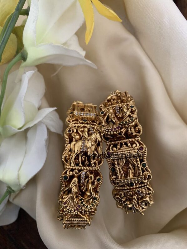 Openable Baarat set of 2 Kada