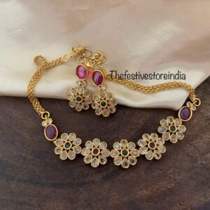 Mini floral choker set