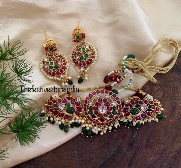 Kemp Navilu choker set
