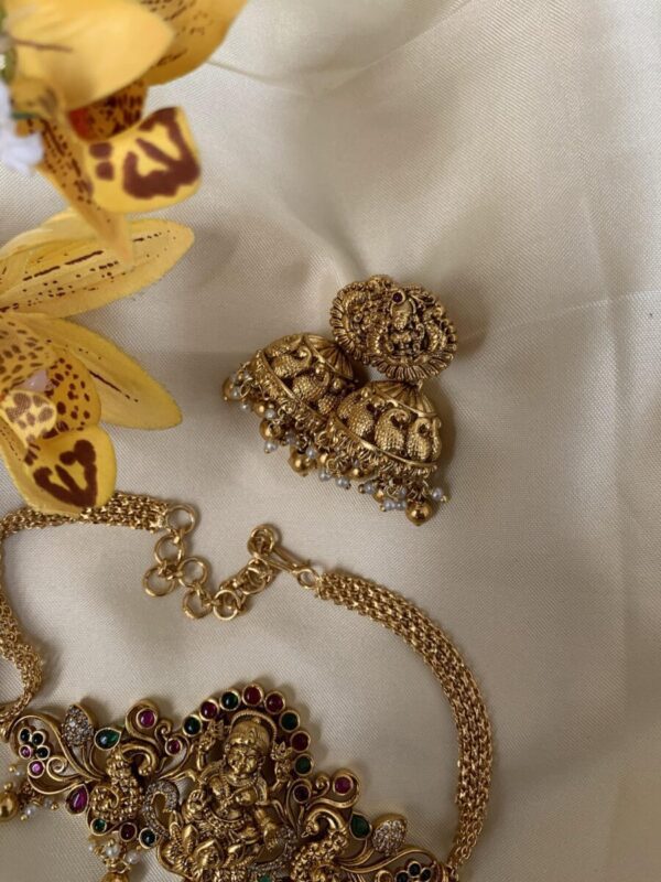 Mini Lakshmi choker set