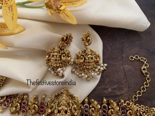 Lakshmi gold choker set