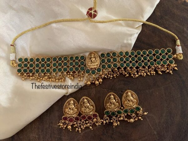 Reversible choker set