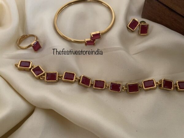 Kemp blocks necklace/choker set
