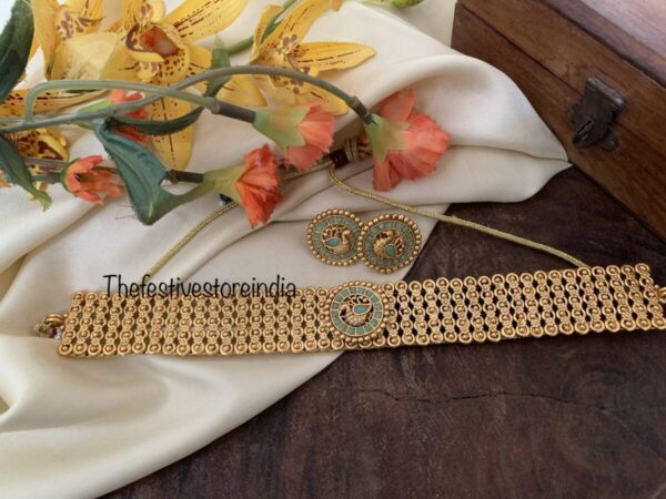 Navilu knit pastel blue choker set