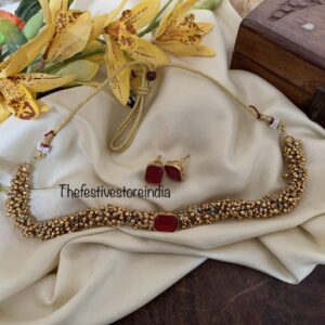 Anklet style red block choker set