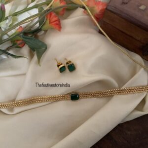 Green block choker set