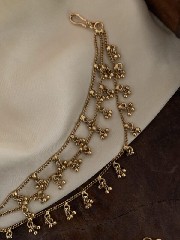 Gold drop earchain