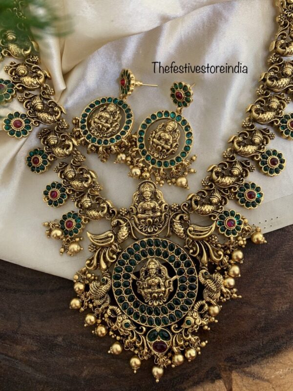 Antique polish bottu Lakshmi mid length set