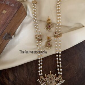 Pearls and rice pearls mid length set