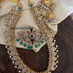 An all white made to order detachable pendant Jadau Mango haara set