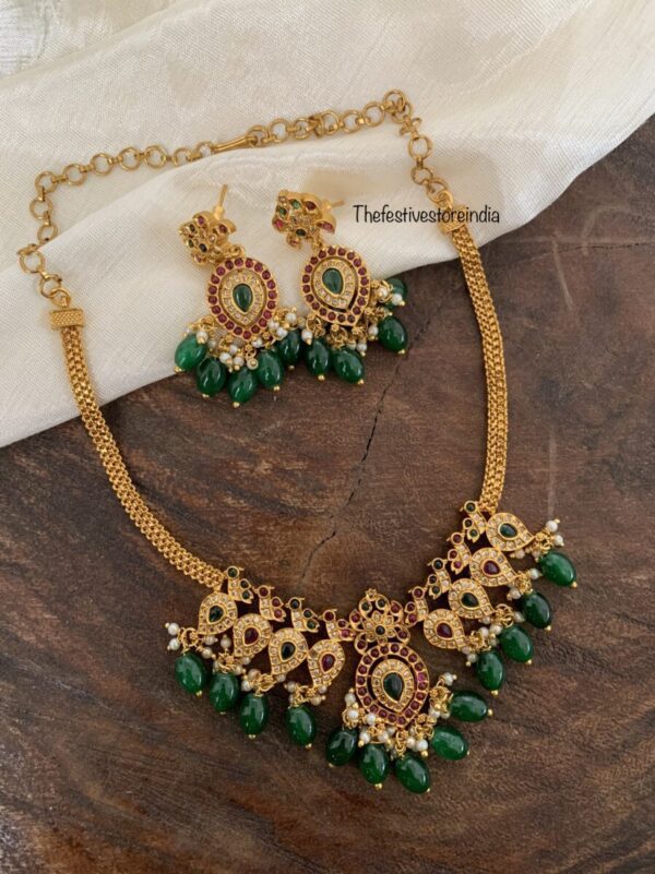 Green drops bottu