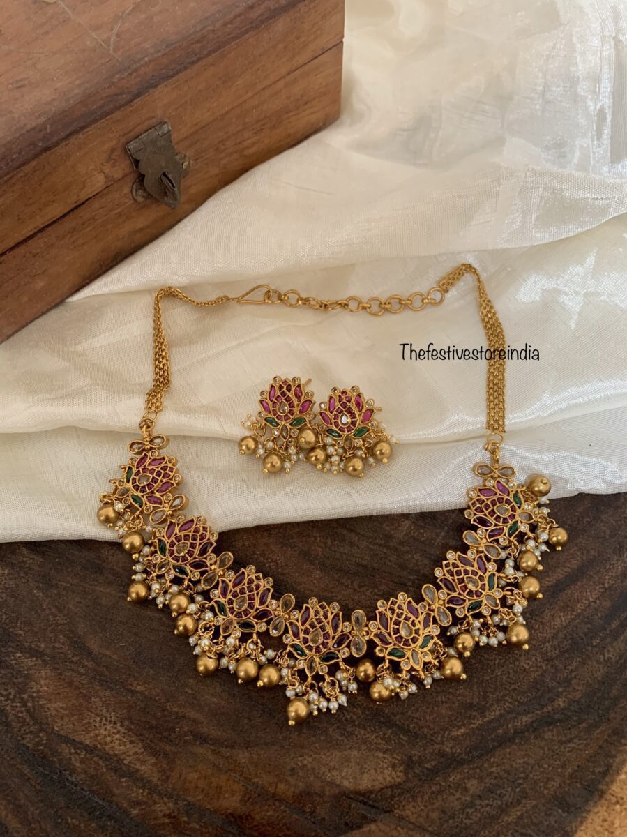 Lotus gold drops set