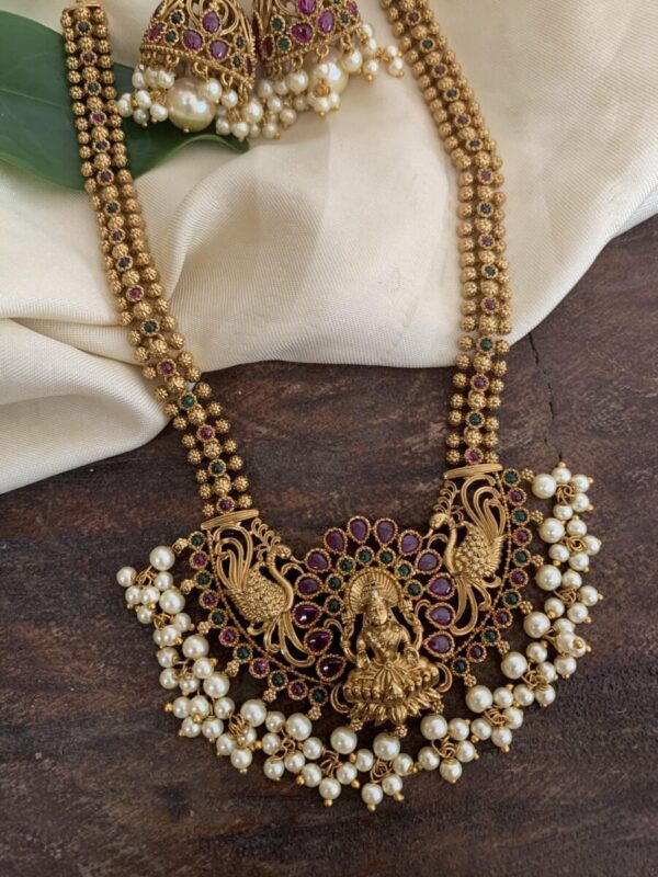 Lakshmi and pearls