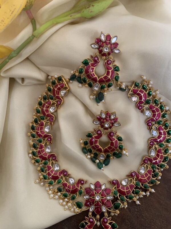 V2 of Enamel painted / Meenakari Navilu set