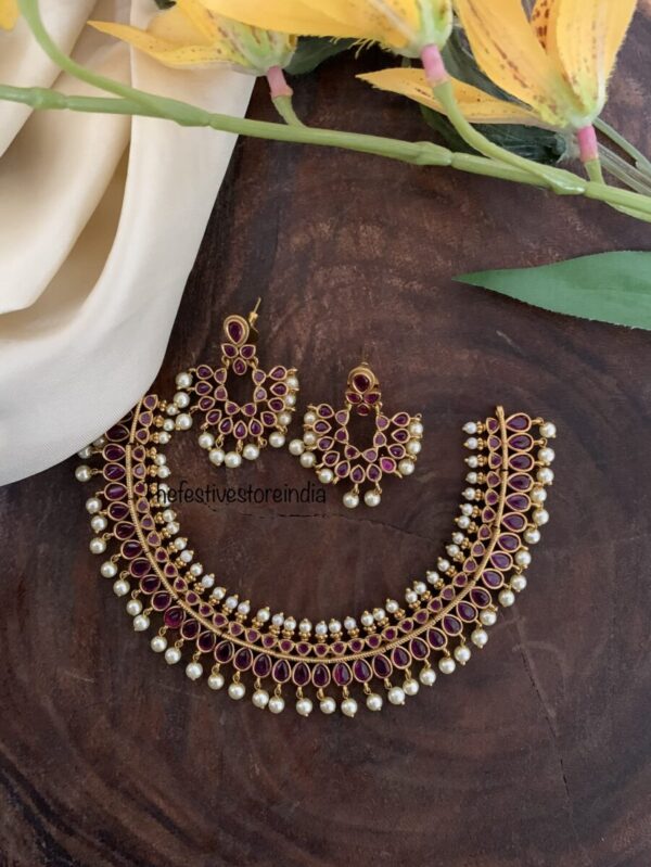 An all Kemp pearls set
