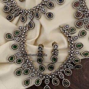Victorian Green droplets set
