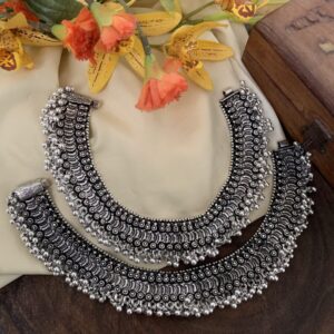 Oxidised 18 cms Gejje anklets