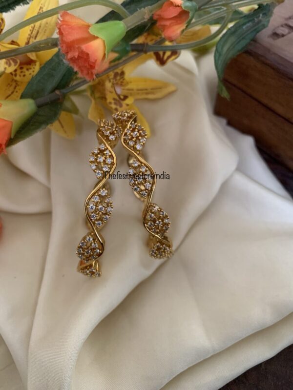 Diamonds look alike set of 2 bangles