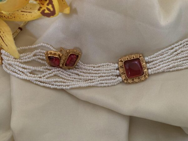 Budgeted Ruby pearl choker set