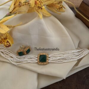 Budgeted Emerald pearl choker set