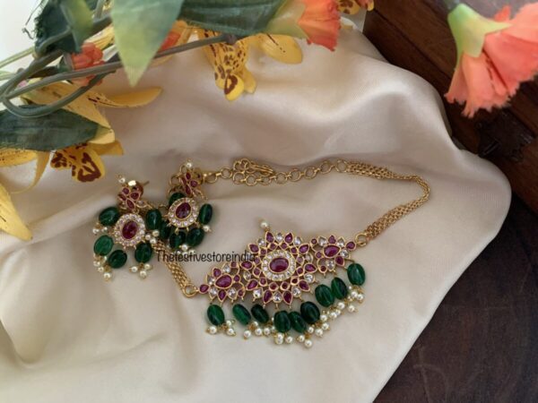 Mini Kemp Green drops choker set