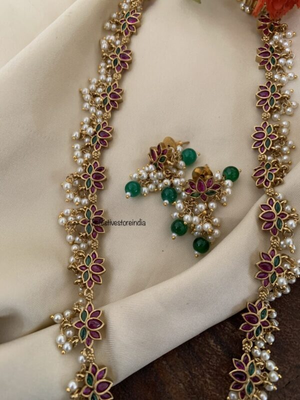 White cluster pearls pendant haaram non idol lotus set