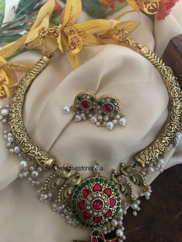 Jadau Raagata kanti set