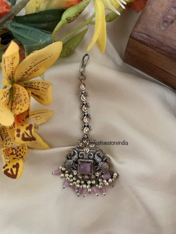Pink Victorian maangtikka