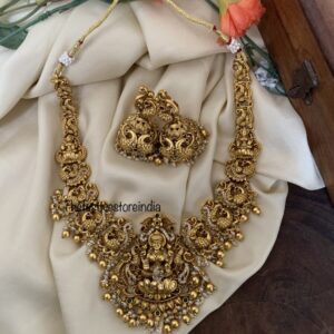 Lakshmi gold beads set