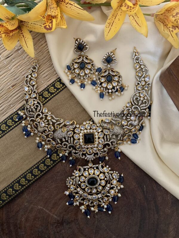 Victorian blue necklace set