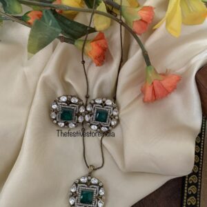 Green Victorian pendant set