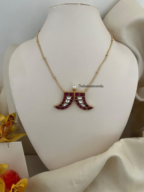 Kundan jadau Huli uguru with chain (Unisex jewelry)