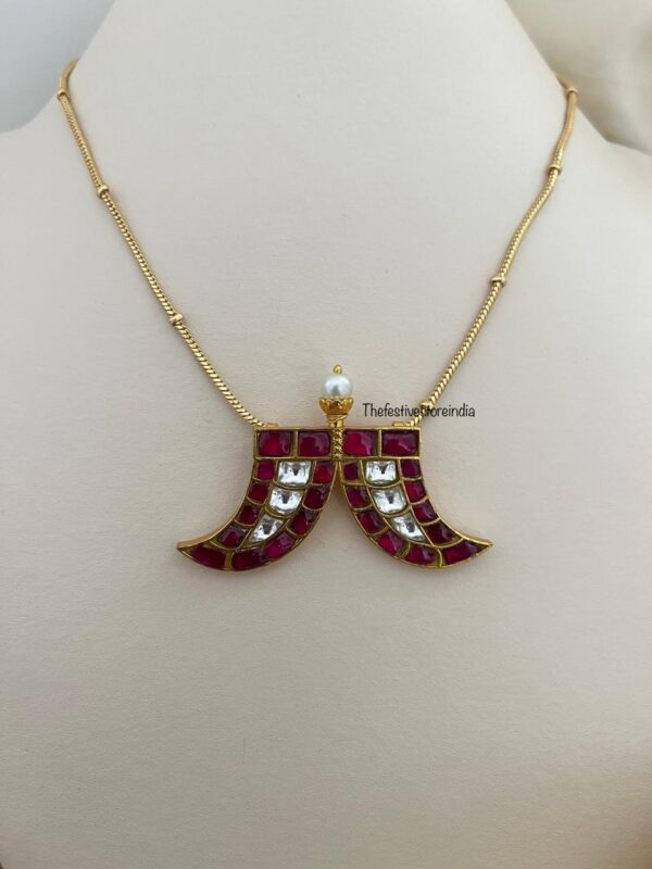 Kundan jadau Huli uguru with chain (Unisex jewelry)
