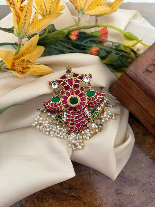 Gandaberunda pendant