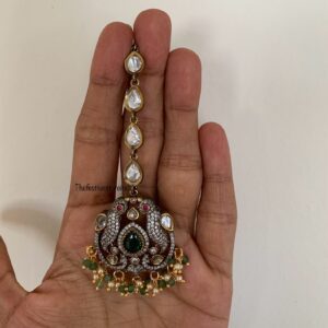 Green Victorian maangtikka