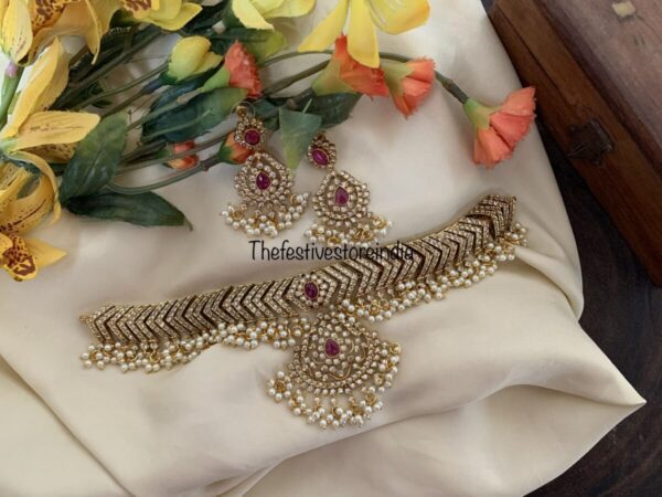 AD pearls choker set