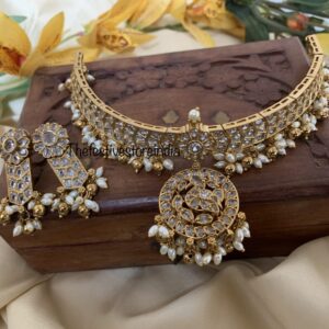 Attigai style white stone choker set