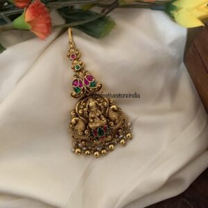 Lakshmi gold maangtikka