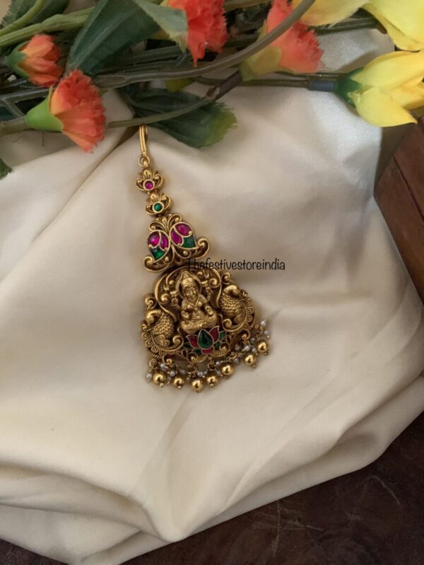 Lakshmi gold maangtikka