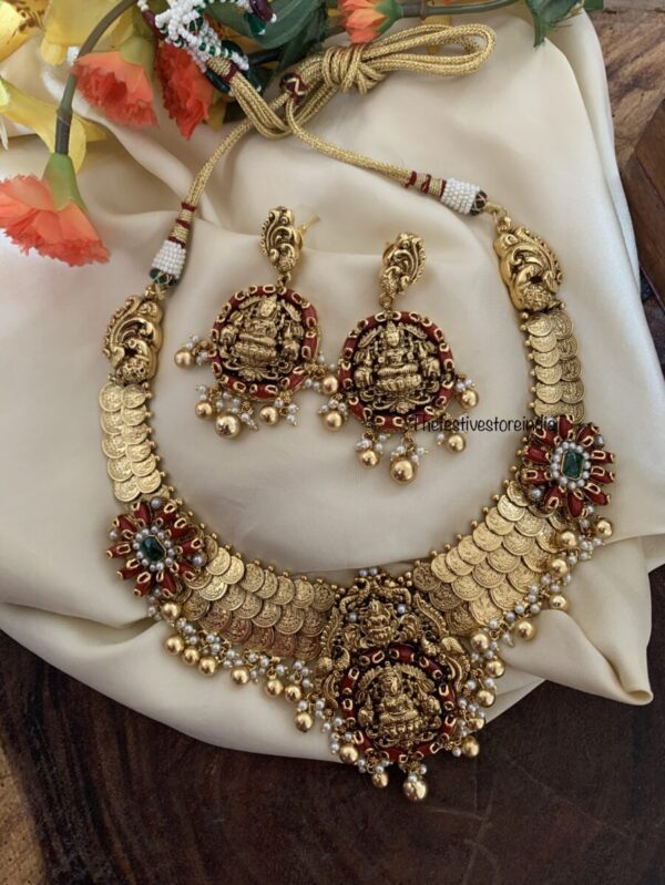 Kaasu coral necklace set