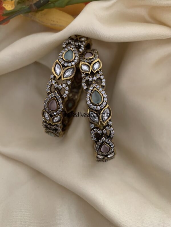 Pastel Set of 2 Victorian bangles
