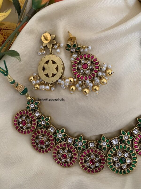 Bottu Jadau necklace set
