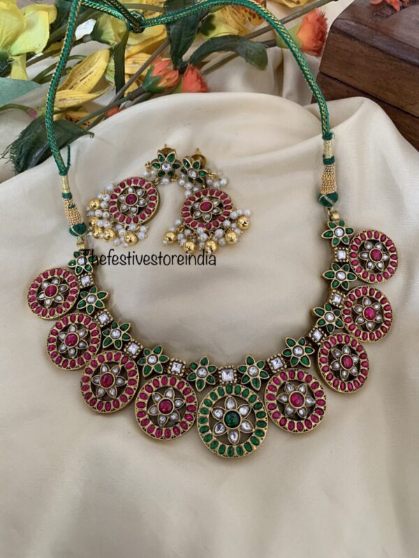 Bottu Jadau necklace set