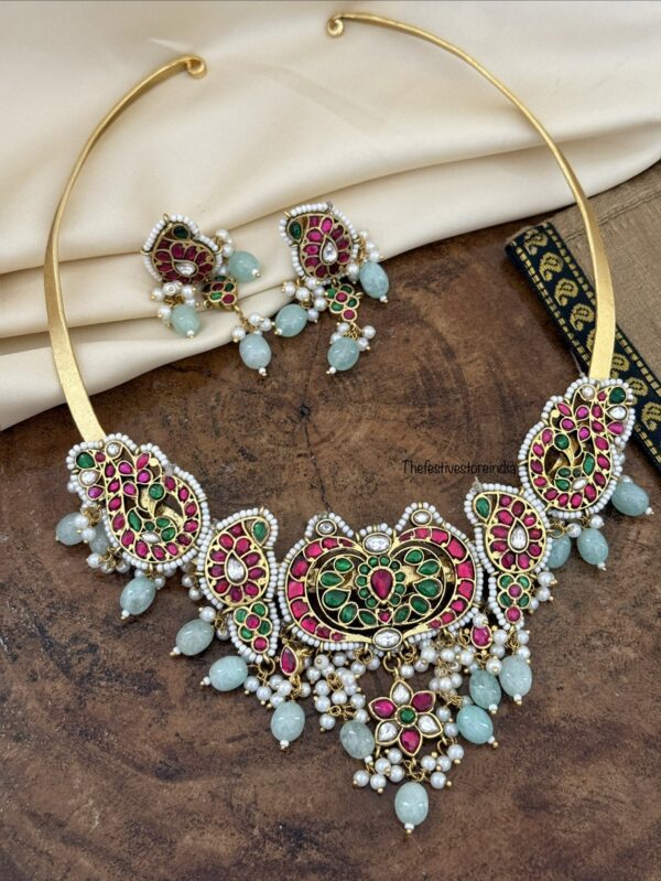 Jadau Green drop Hasli necklace set