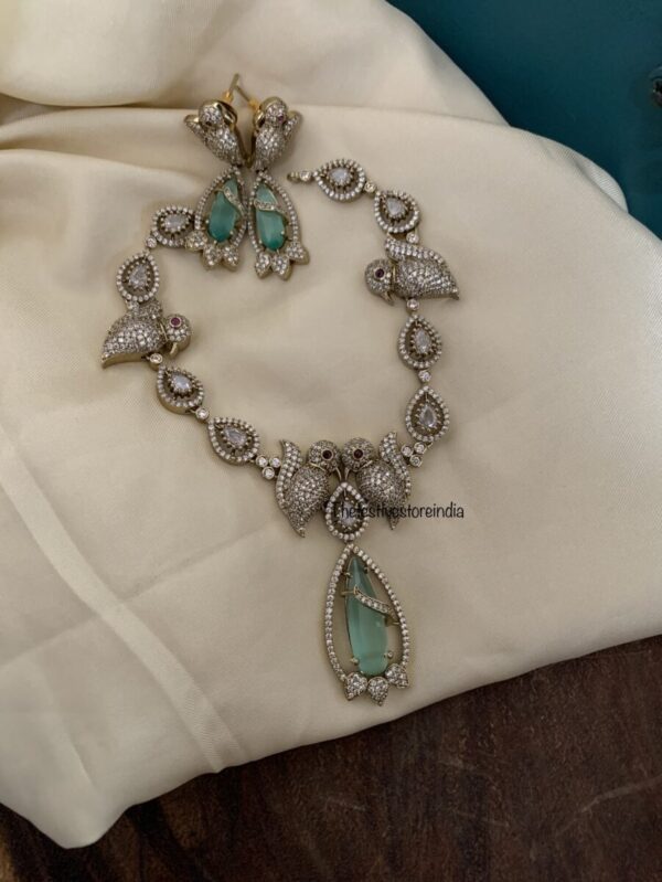 Mint Victorian Paravaika set