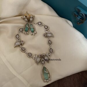 Mint Victorian Paravaika set