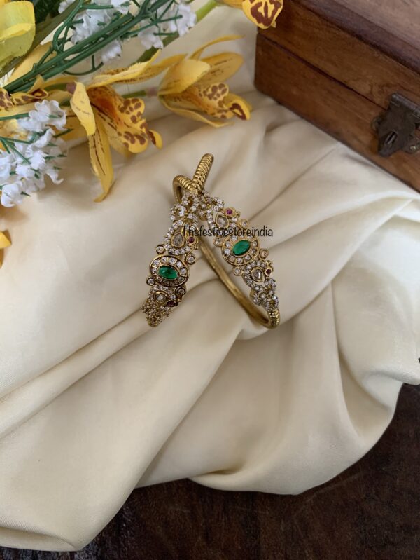 Mopp emerald AD bangles