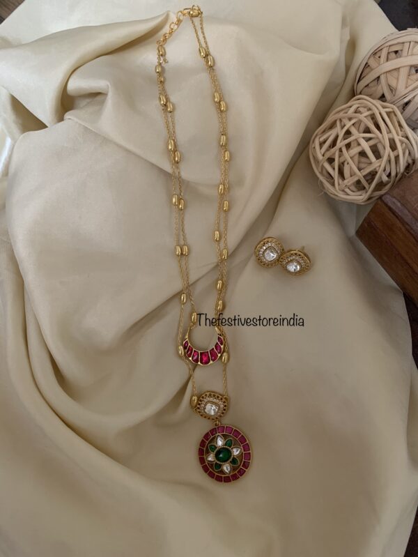 Layered Jadau kundan sun and moon set